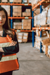 NHÂN VIÊN KHO HÀNG (WAREHOUSE STAFF) VISA EB3 THẺ XANH CHO CẢ GIA ĐÌNH